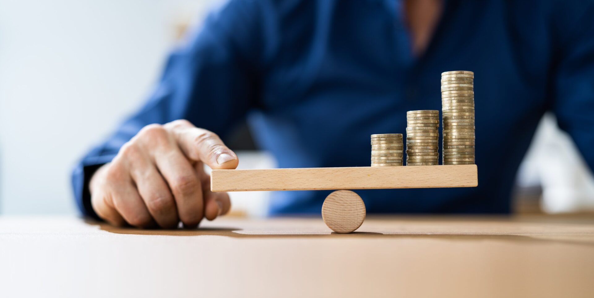 Money,Leverage,And,Inflation,Balance.,Financial,Concept